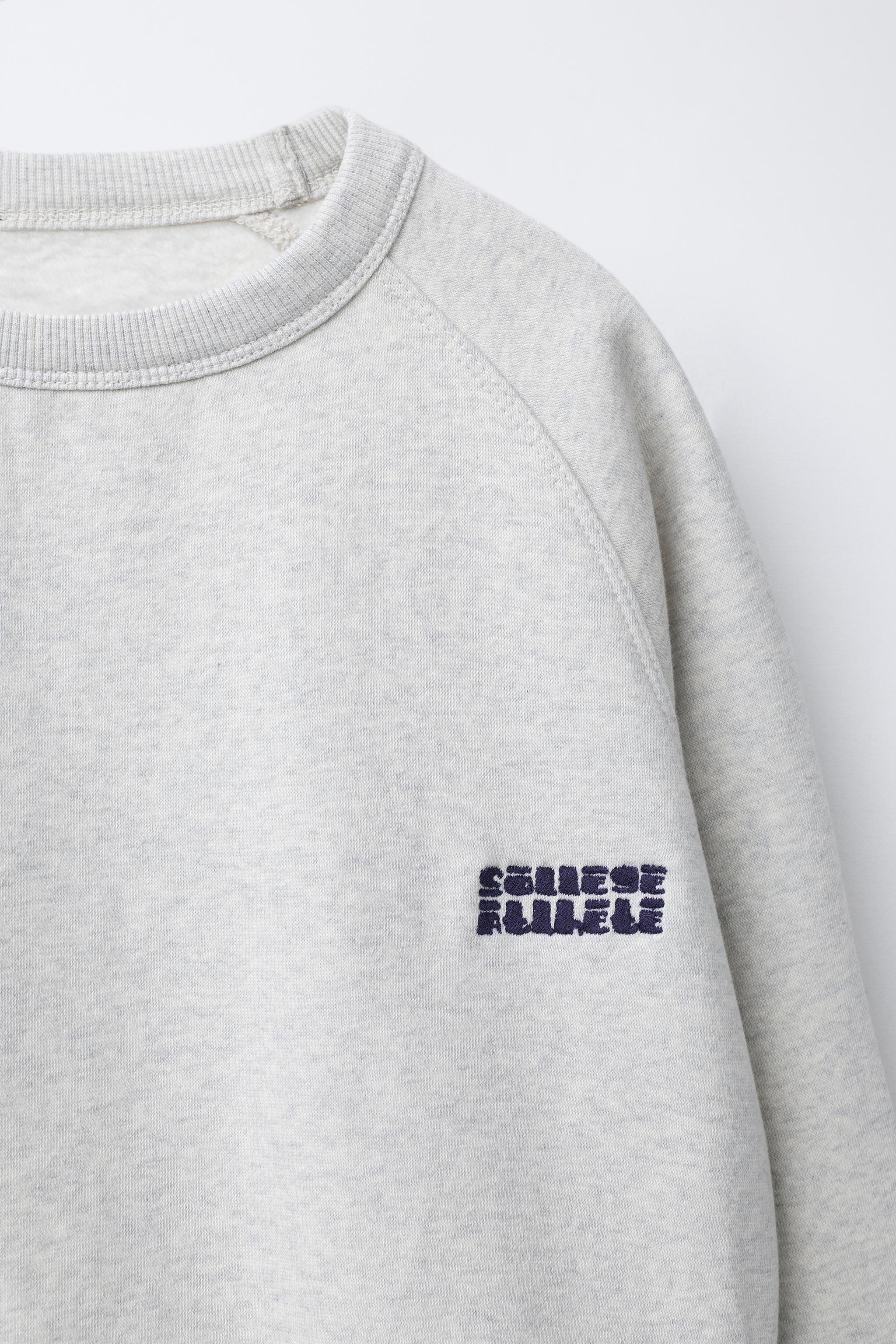 EMBROIDERED SWEATSHIRT AND JOGGER PANTS SET